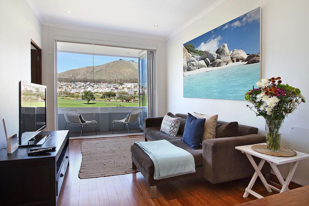 Vredenhof Self Catering Apartment Cidade Do Cabo Exterior foto